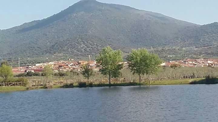 Casa Rural Hnas Corral Almoharin Bagian luar foto